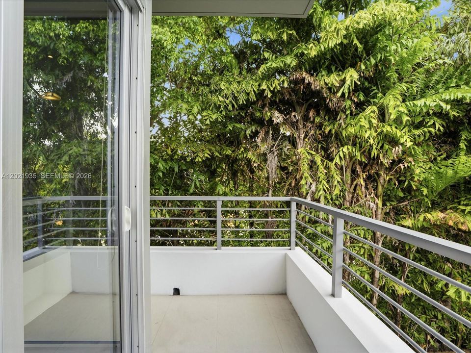 En Renta: $28,500 (5 camas, 5 baños, 3650 Pies cuadrados)