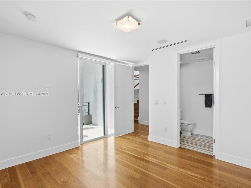 En Renta: $28,500 (5 camas, 5 baños, 3650 Pies cuadrados)