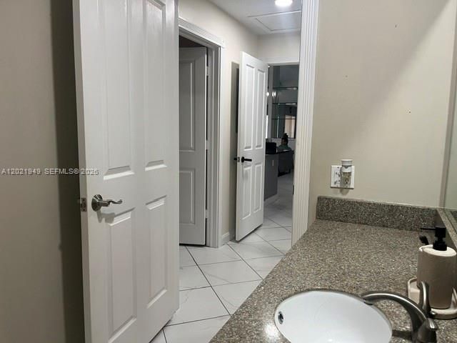 For Sale: $250,000 (2 beds, 2 baths, 1152 Square Feet)