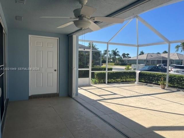 For Sale: $250,000 (2 beds, 2 baths, 1152 Square Feet)