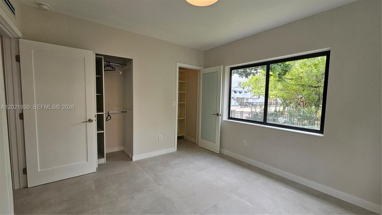En Renta: $4,800 (4 camas, 2 baños, 1416 Pies cuadrados)