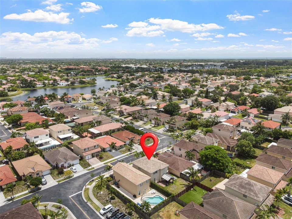 For Sale: $625,000 (5 beds, 3 baths, 2061 Square Feet)