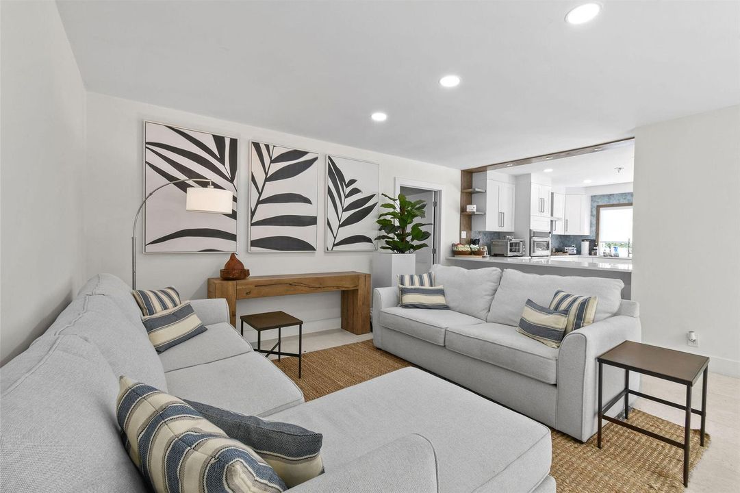 114NBeachRd(22)