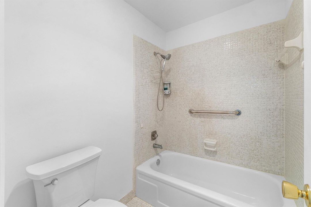 030-2835Southwest13thStreet-202-DelrayBe