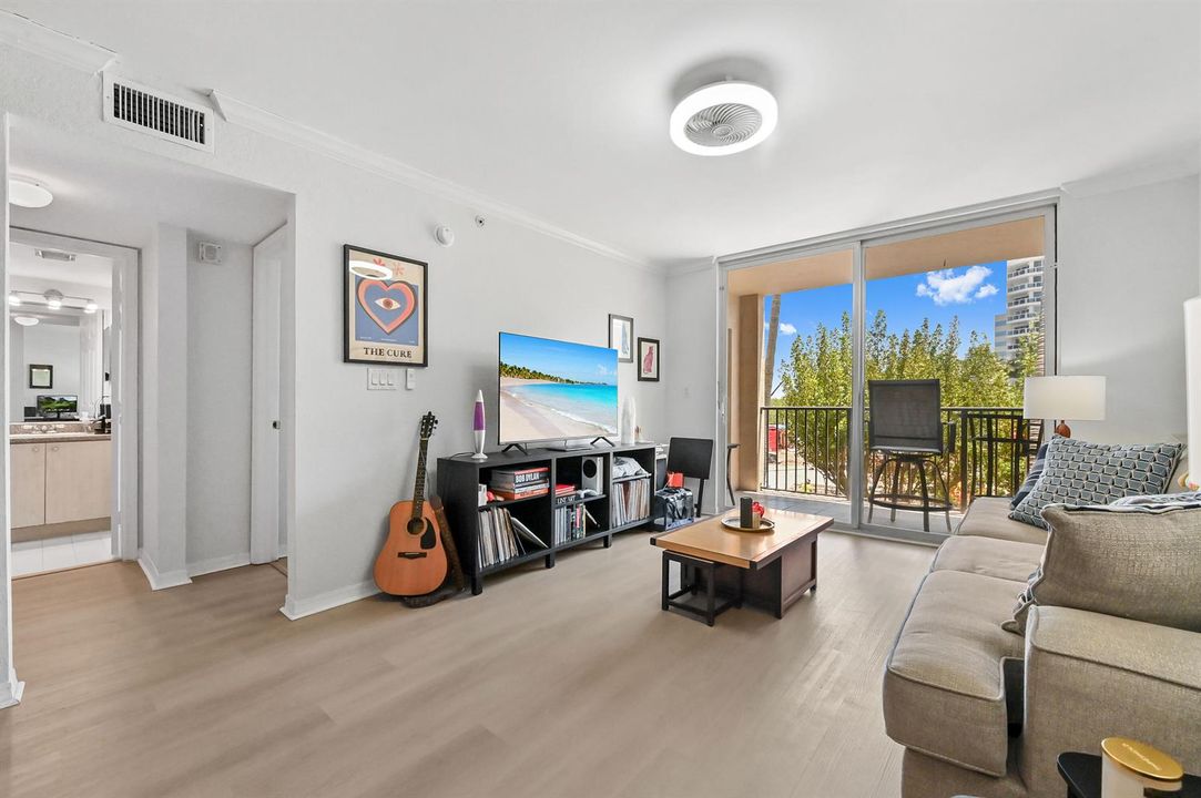 06 Living room 02