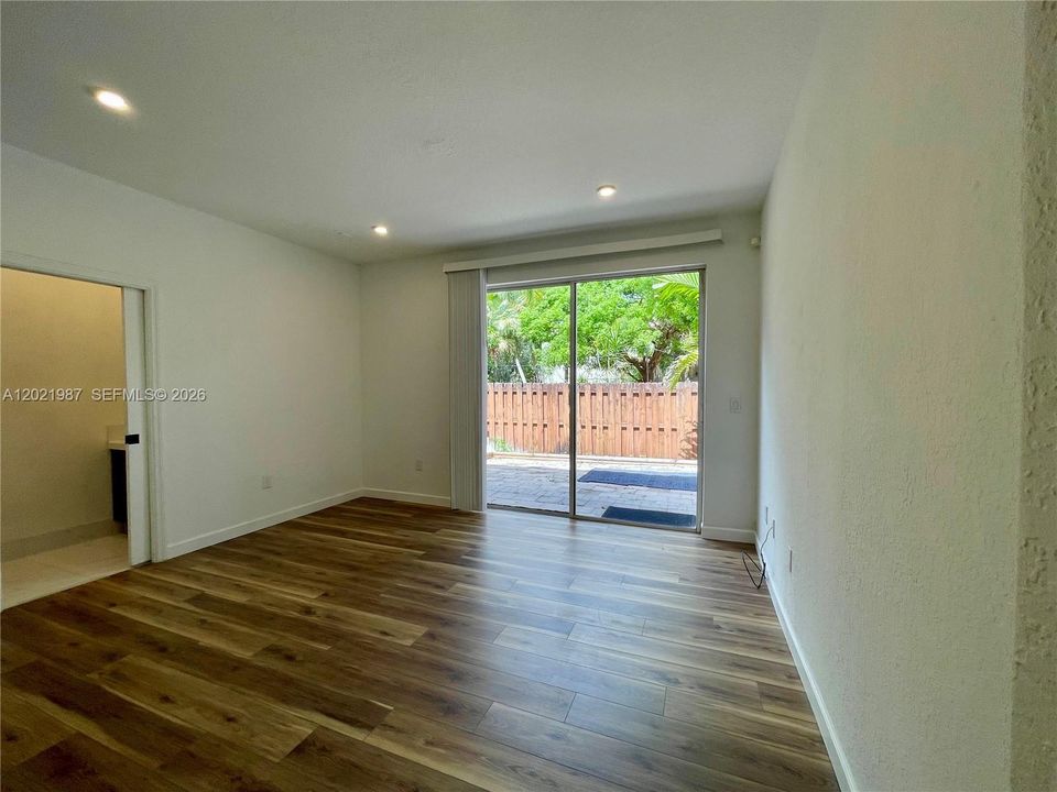 En Renta: $3,600 (3 camas, 2 baños, 1650 Pies cuadrados)