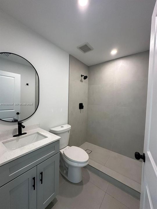 En Renta: $4,850 (3 camas, 3 baños, 1397 Pies cuadrados)