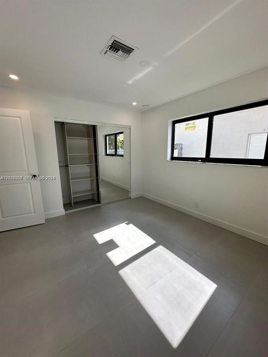 En Renta: $4,850 (3 camas, 3 baños, 1397 Pies cuadrados)