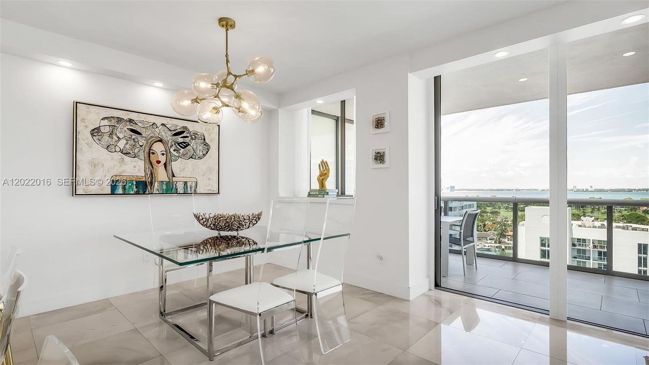 For Rent: $14,000 (2 beds, 2 baths, 1323 Square Feet)