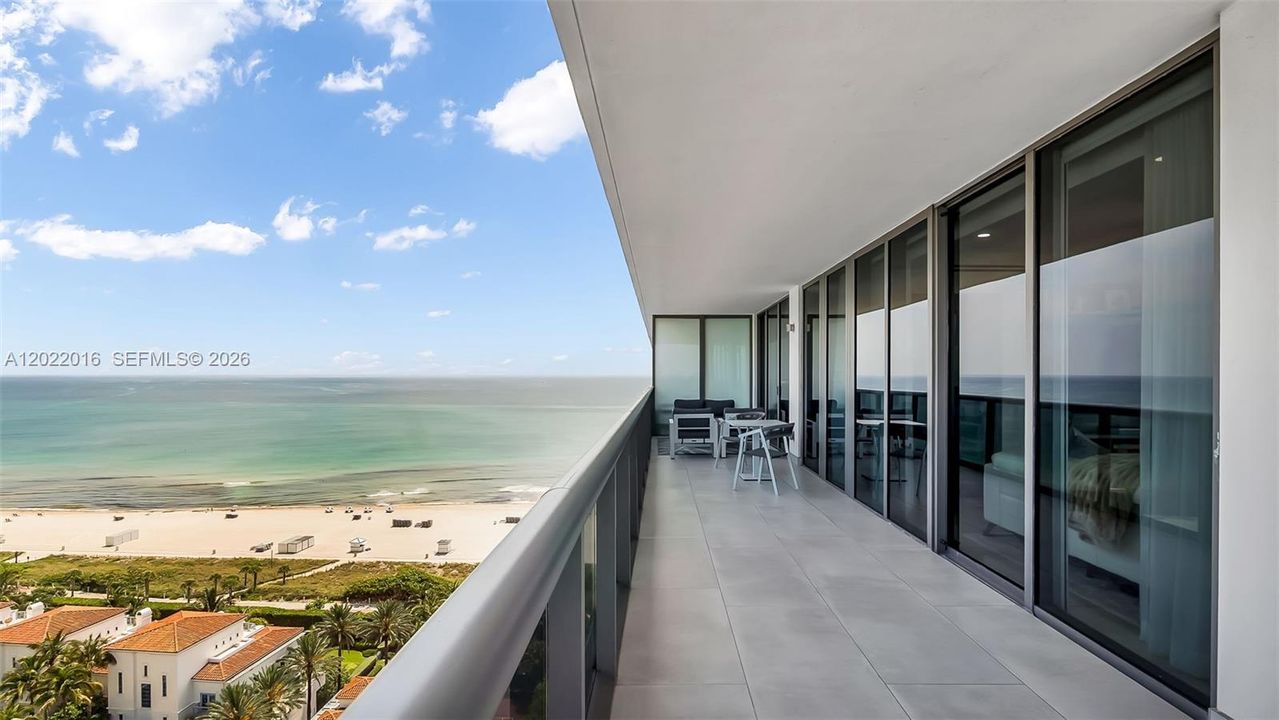Wrap-around Balcony