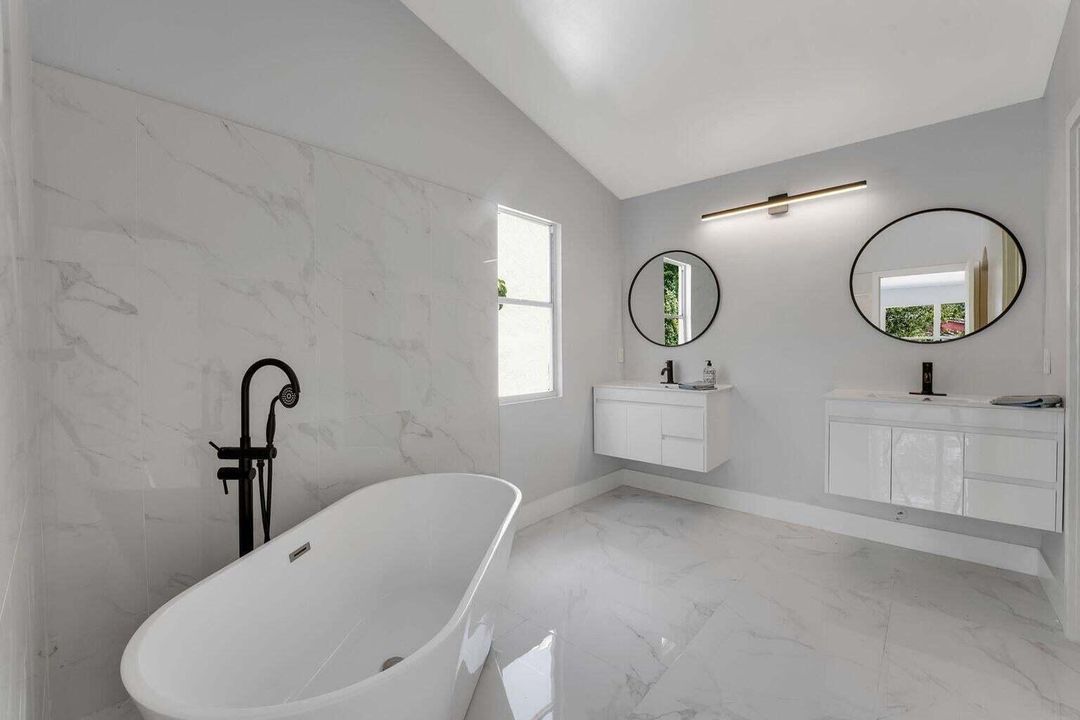 Primary Bath