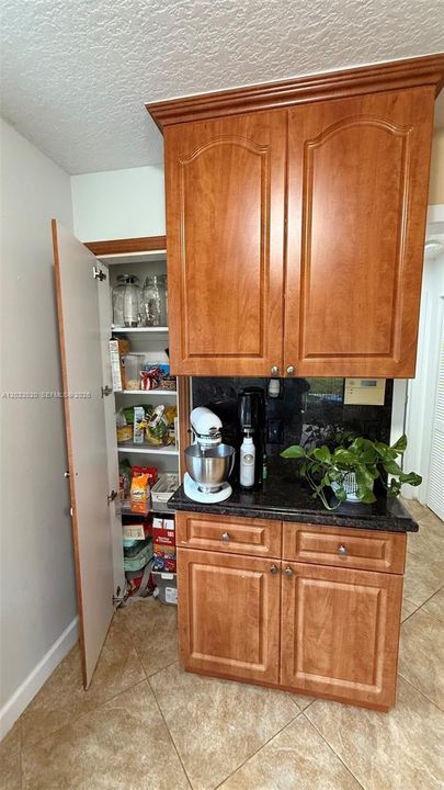 Activo con contrato: $539,500 (3 camas, 2 baños, 1620 Pies cuadrados)