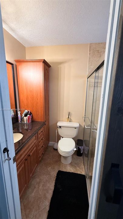 Activo con contrato: $539,500 (3 camas, 2 baños, 1620 Pies cuadrados)