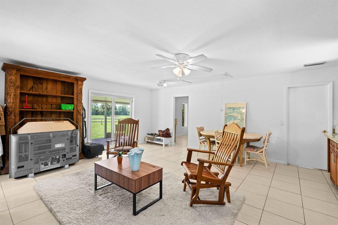 4-web-or-mls-A7406470