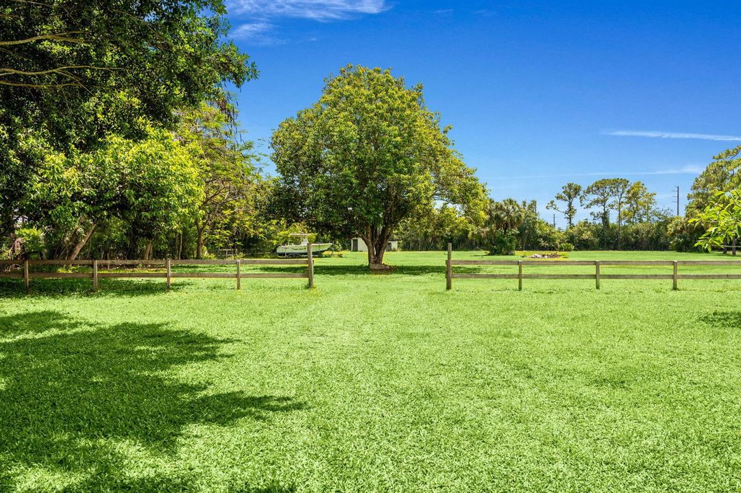 39-web-or-mls-A7406548