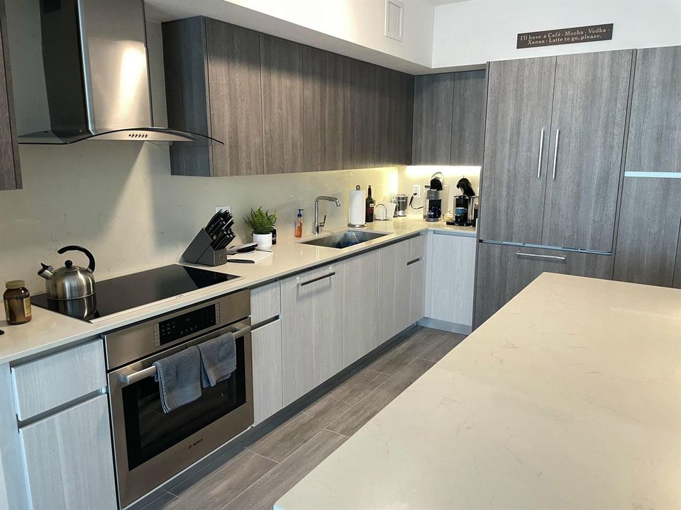 354AE792-DA9D-48AC-8F52-89B1DA432276