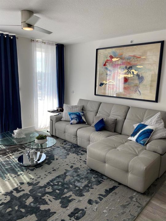 Living Area 2