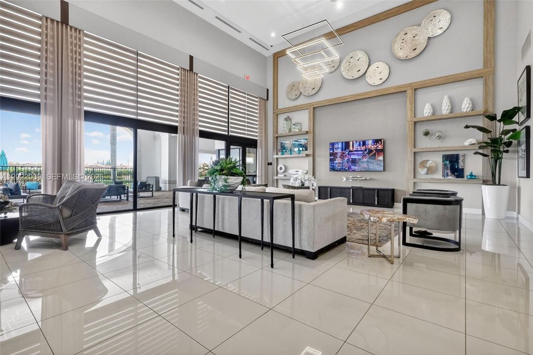 На продажу: $859,999 (5 спален, 4 ванн, 2930 Квадратных фут)