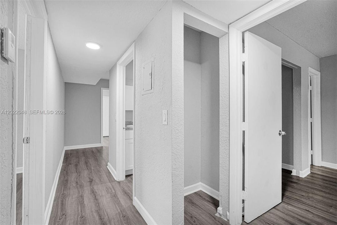 For Rent: $2,200 (3 beds, 2 baths, 771 Square Feet)