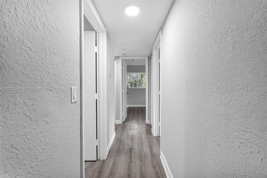 For Rent: $2,200 (3 beds, 2 baths, 771 Square Feet)