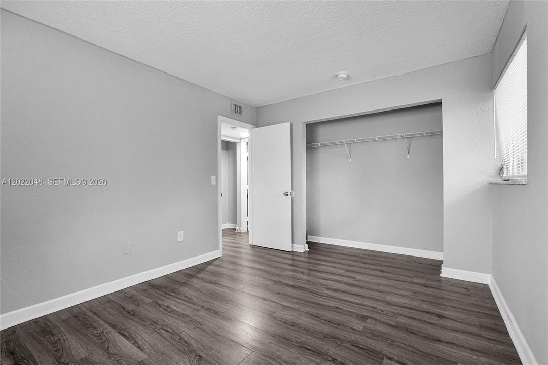 For Rent: $2,200 (3 beds, 2 baths, 771 Square Feet)
