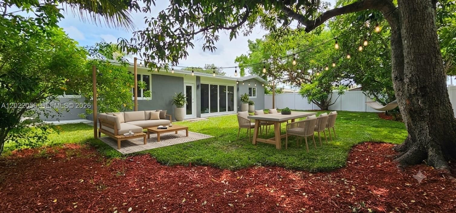 For Sale: $660,000 (4 beds, 2 baths, 1778 Square Feet)