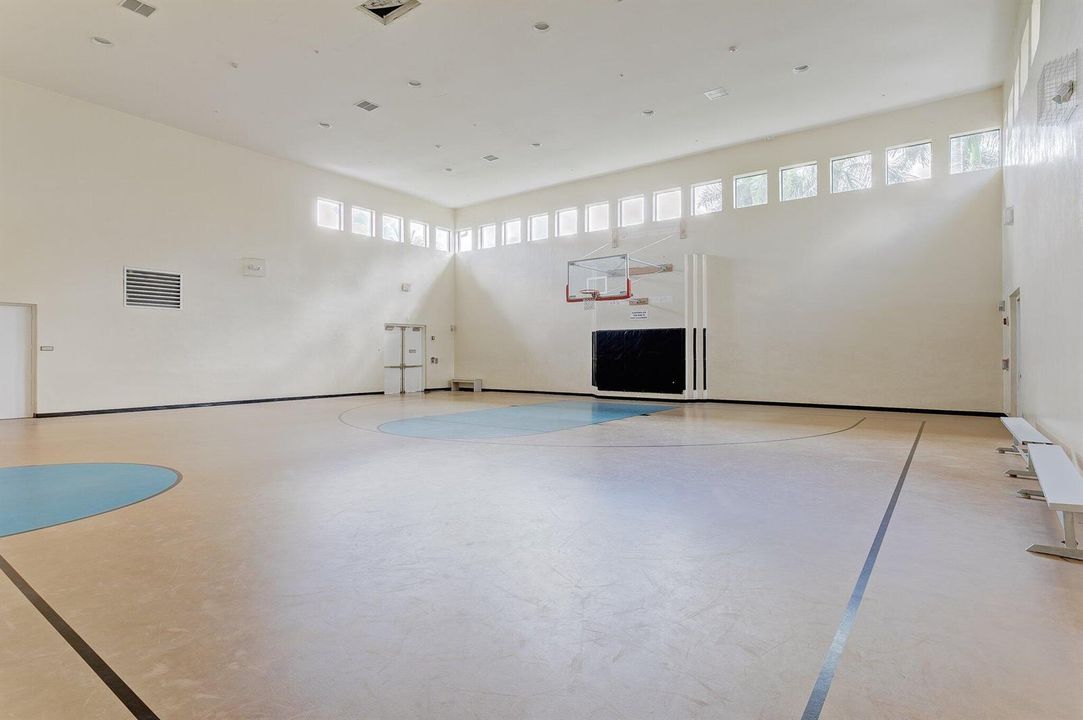 67-web-or-mls-097_olympia (1)