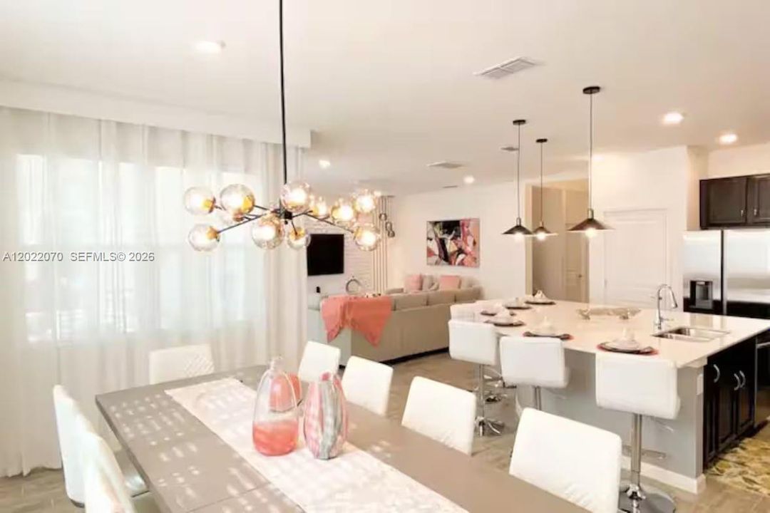 En Venta: $830,000 (6 camas, 6 baños, 0 Pies cuadrados)