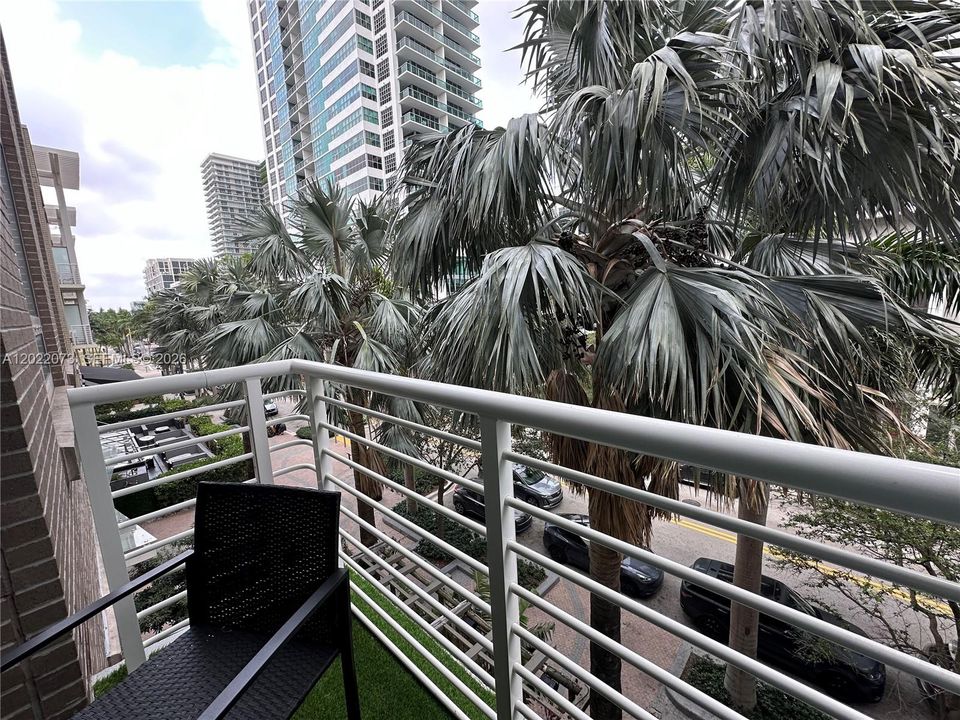 For Sale: $659,000 (0 beds, 1 baths, 1176 Square Feet)