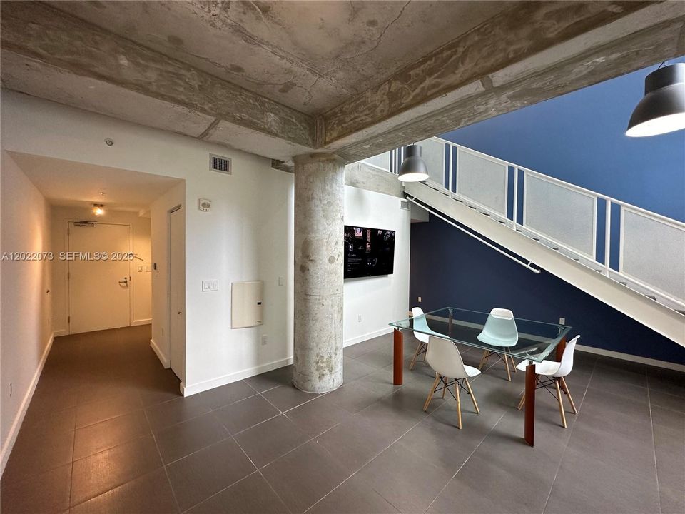 For Sale: $659,000 (0 beds, 1 baths, 1176 Square Feet)