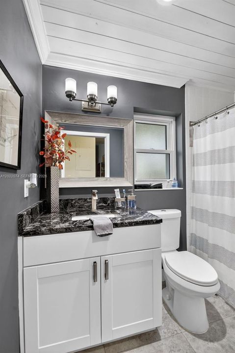 For Sale: $349,900 (3 beds, 2 baths, 1692 Square Feet)
