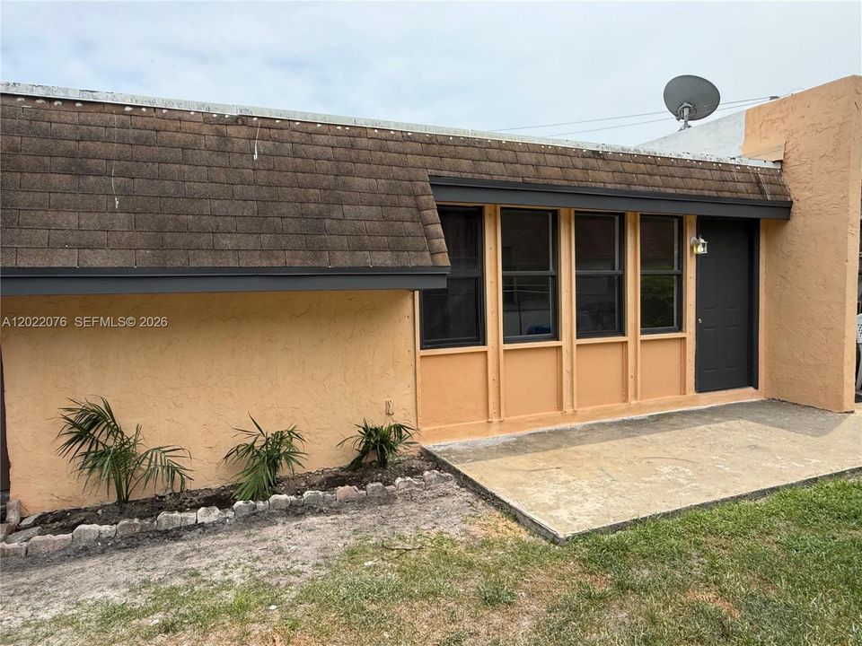En Venta: $244,900 (2 camas, 1 baños, 800 Pies cuadrados)