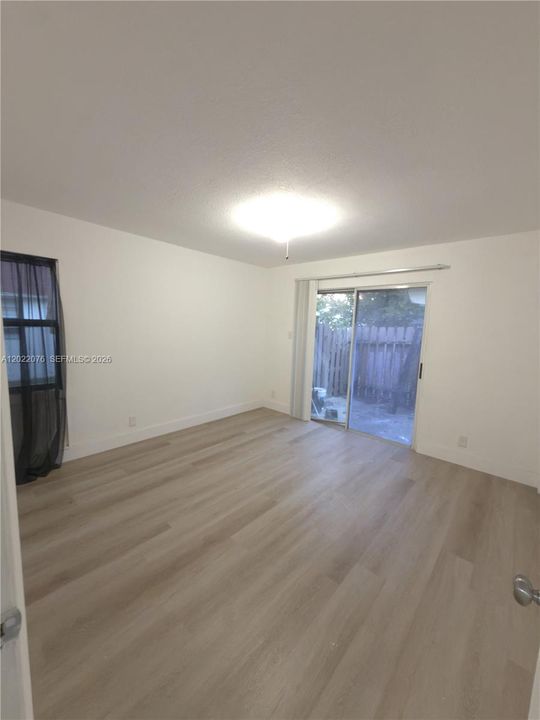 En Venta: $244,900 (2 camas, 1 baños, 800 Pies cuadrados)