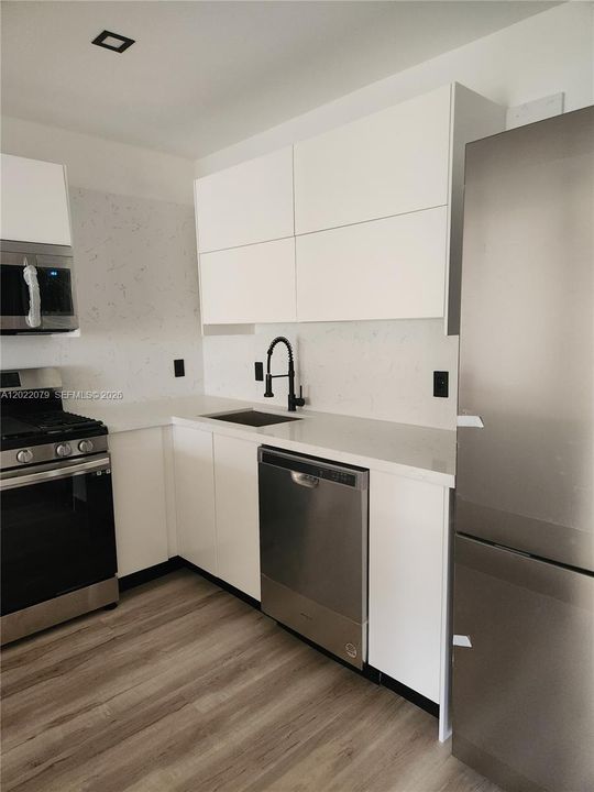 В аренду: $2,000 (1 спален, 1 ванн, 693 Квадратных фут)