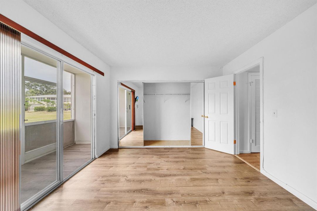 9 Bedroom (2)
