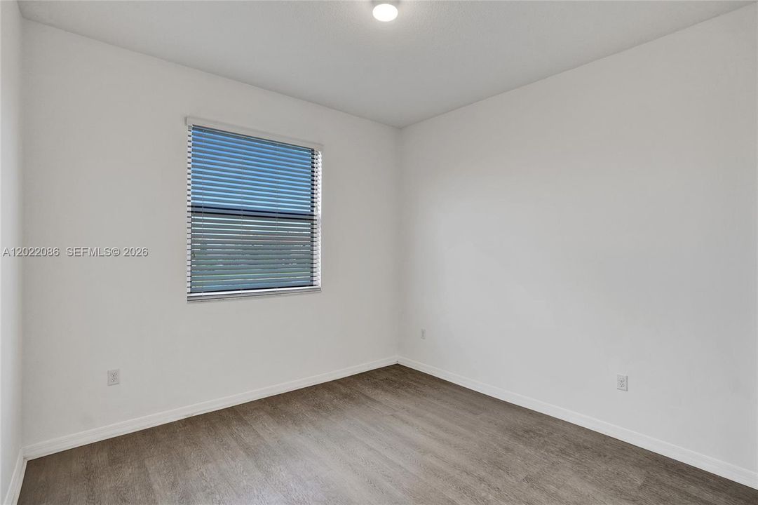 For Sale: $918,000 (4 beds, 2 baths, 2318 Square Feet)