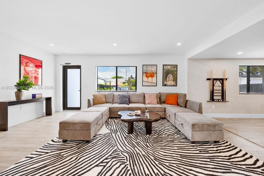 For Sale: $1,169,000 (5 beds, 3 baths, 1578 Square Feet)