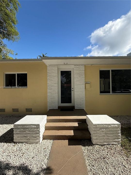 En Renta: $4,950 (2 camas, 2 baños, 1222 Pies cuadrados)