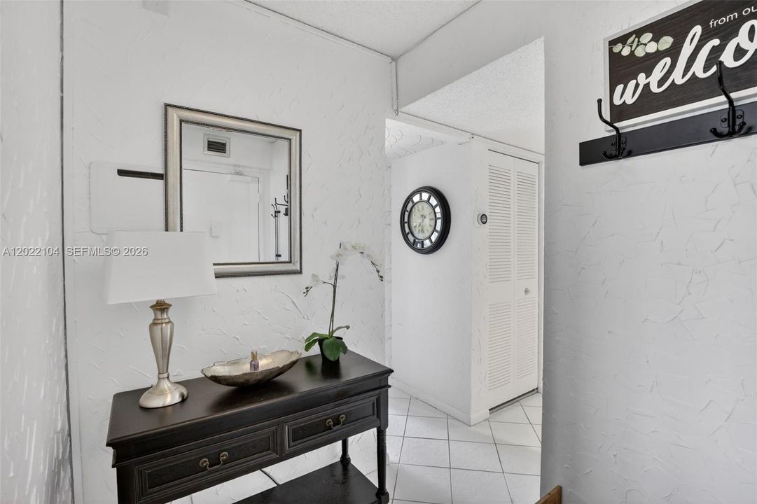 En Venta: $175,000 (3 camas, 2 baños, 1583 Pies cuadrados)