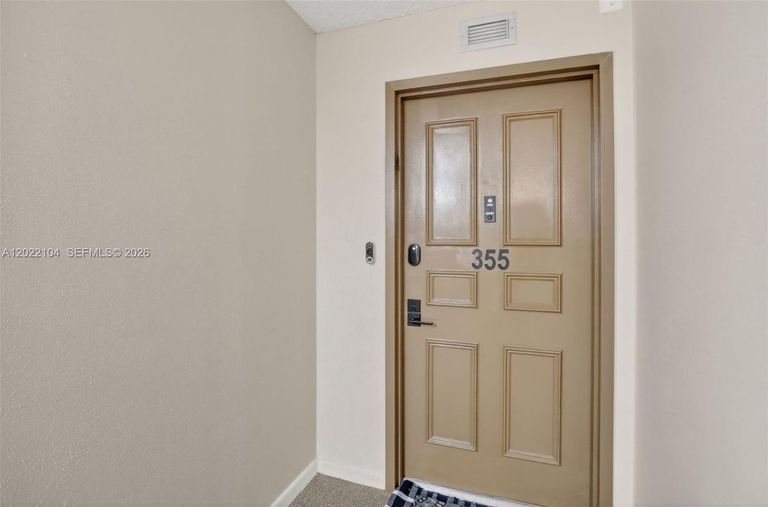 En Venta: $175,000 (3 camas, 2 baños, 1583 Pies cuadrados)
