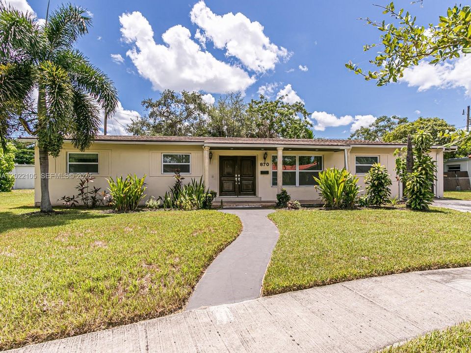 For Sale: $829,999 (4 beds, 2 baths, 1887 Square Feet)