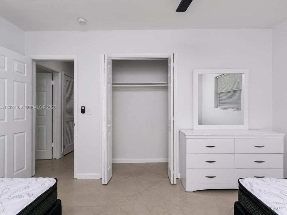 For Sale: $829,999 (4 beds, 2 baths, 1887 Square Feet)
