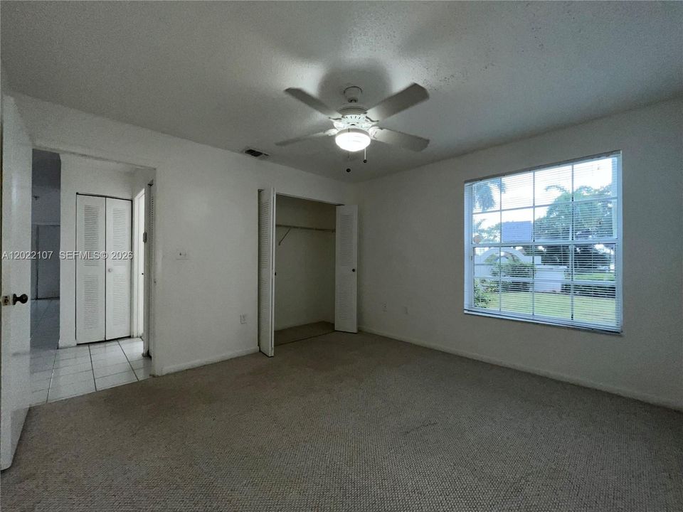 For Rent: $2,300 (2 beds, 2 baths, 1172 Square Feet)