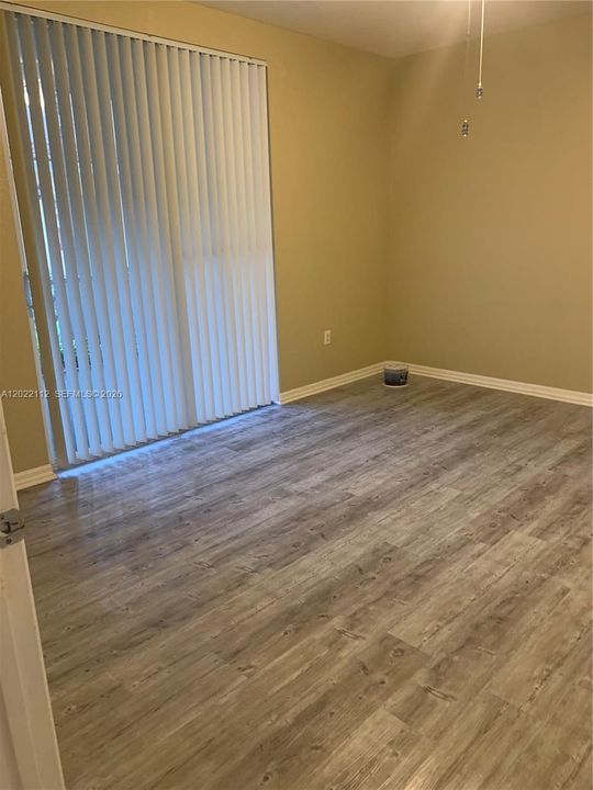 В аренду: $1,750 (1 спален, 1 ванн, 716 Квадратных фут)