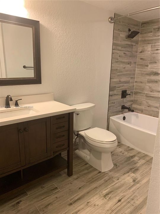В аренду: $1,750 (1 спален, 1 ванн, 716 Квадратных фут)