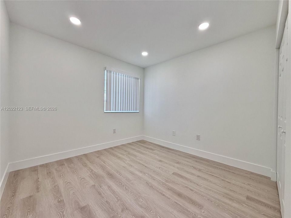 For Sale: $529,000 (3 beds, 2 baths, 1380 Square Feet)