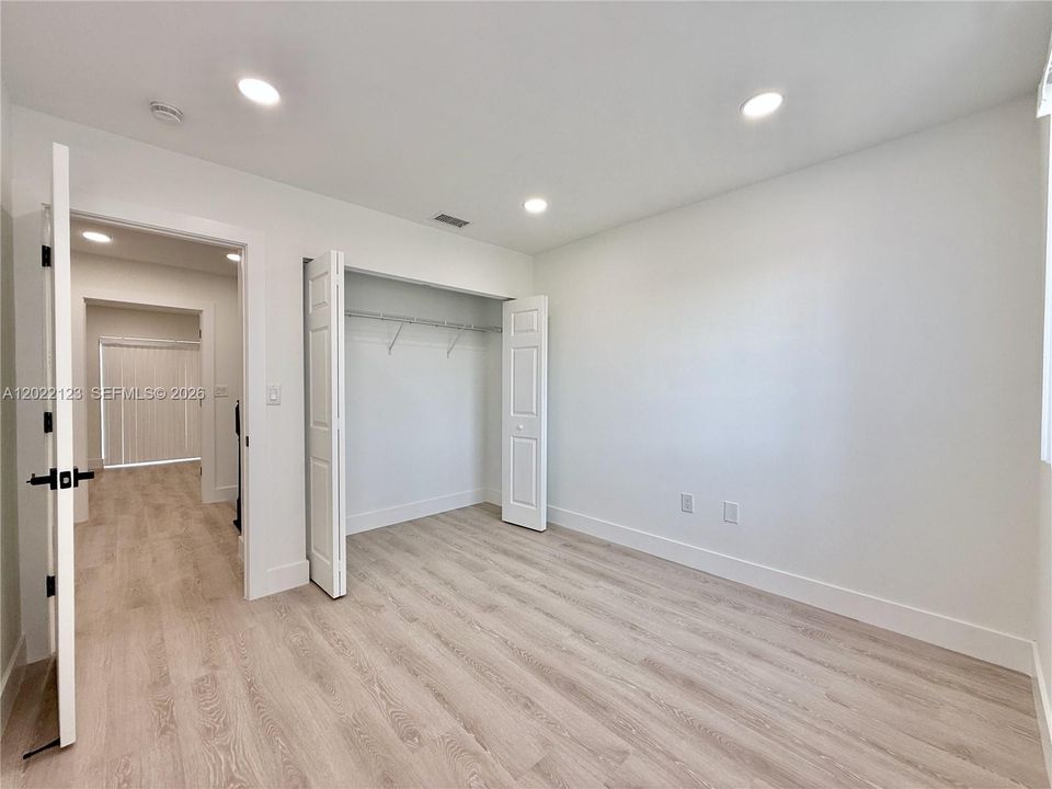 For Sale: $529,000 (3 beds, 2 baths, 1380 Square Feet)