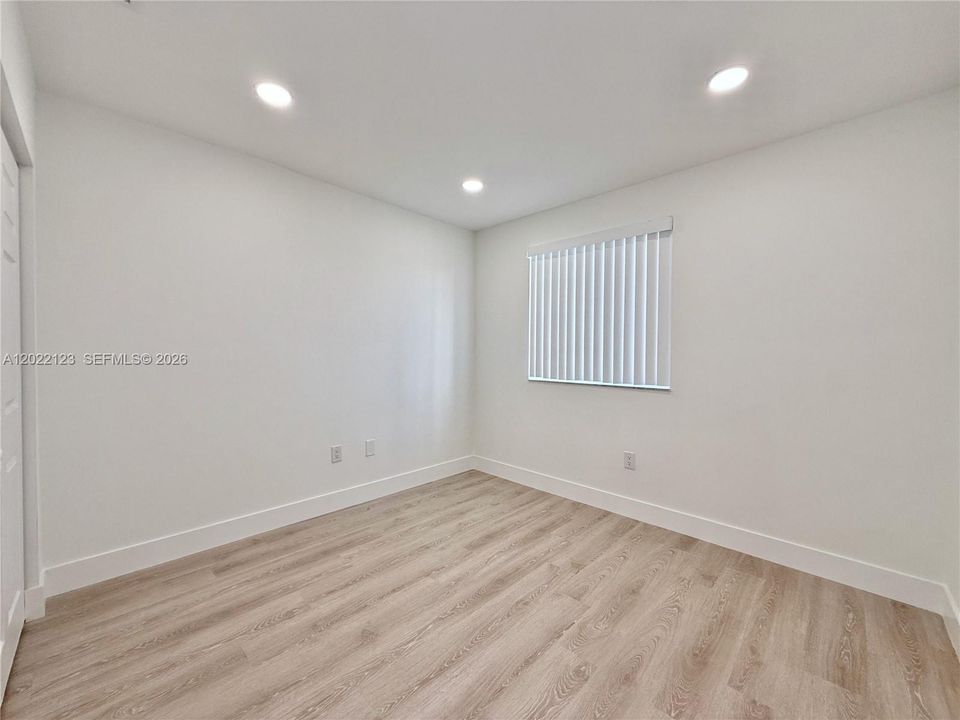 For Sale: $529,000 (3 beds, 2 baths, 1380 Square Feet)