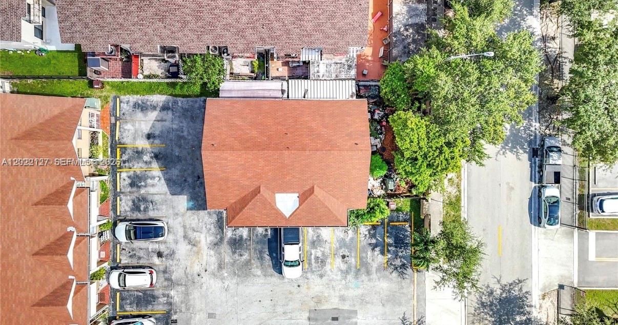 En Venta: $340,000 (3 camas, 2 baños, 1182 Pies cuadrados)