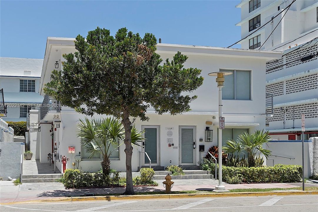 For Sale: $3,950,000 (0 beds, 0 baths, 4779 Square Feet)